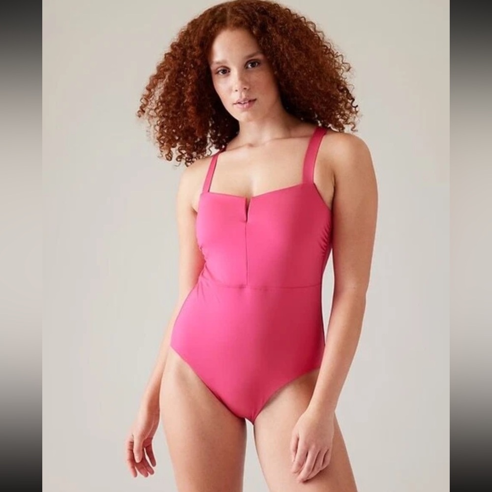 Athleta Hot Pink Women’s One Piece‎ Swimsuit Size 34B/C